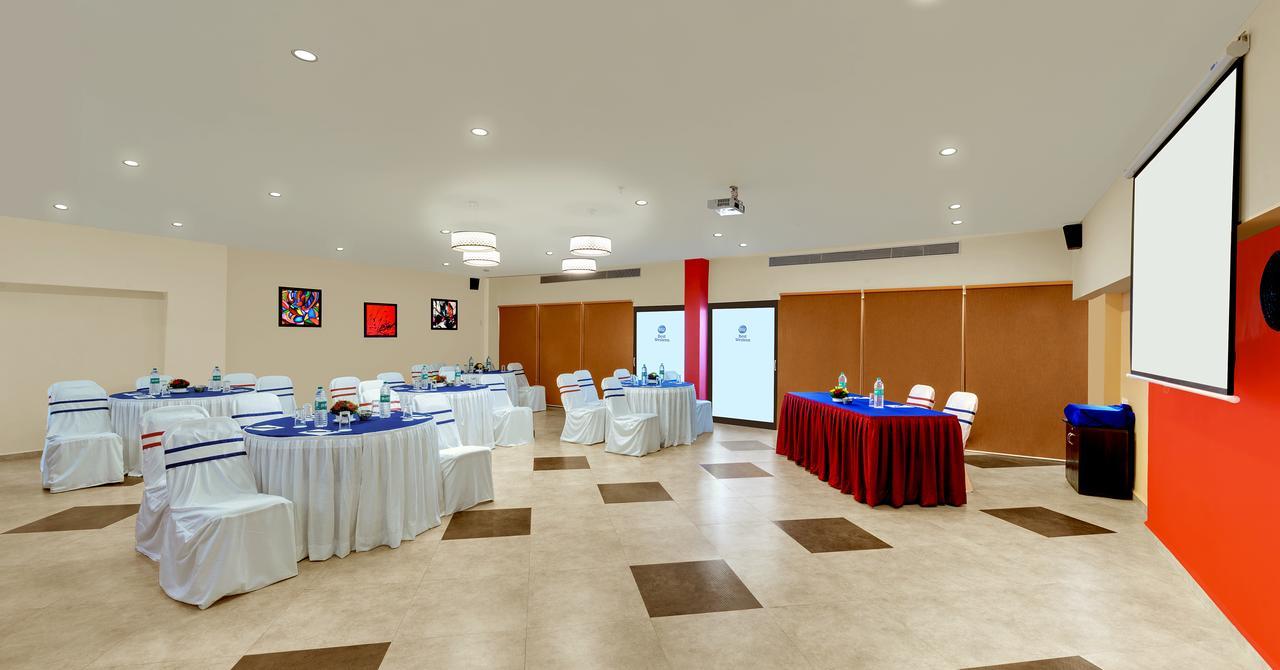 Best Western Alkapuri Vadodara Exterior foto