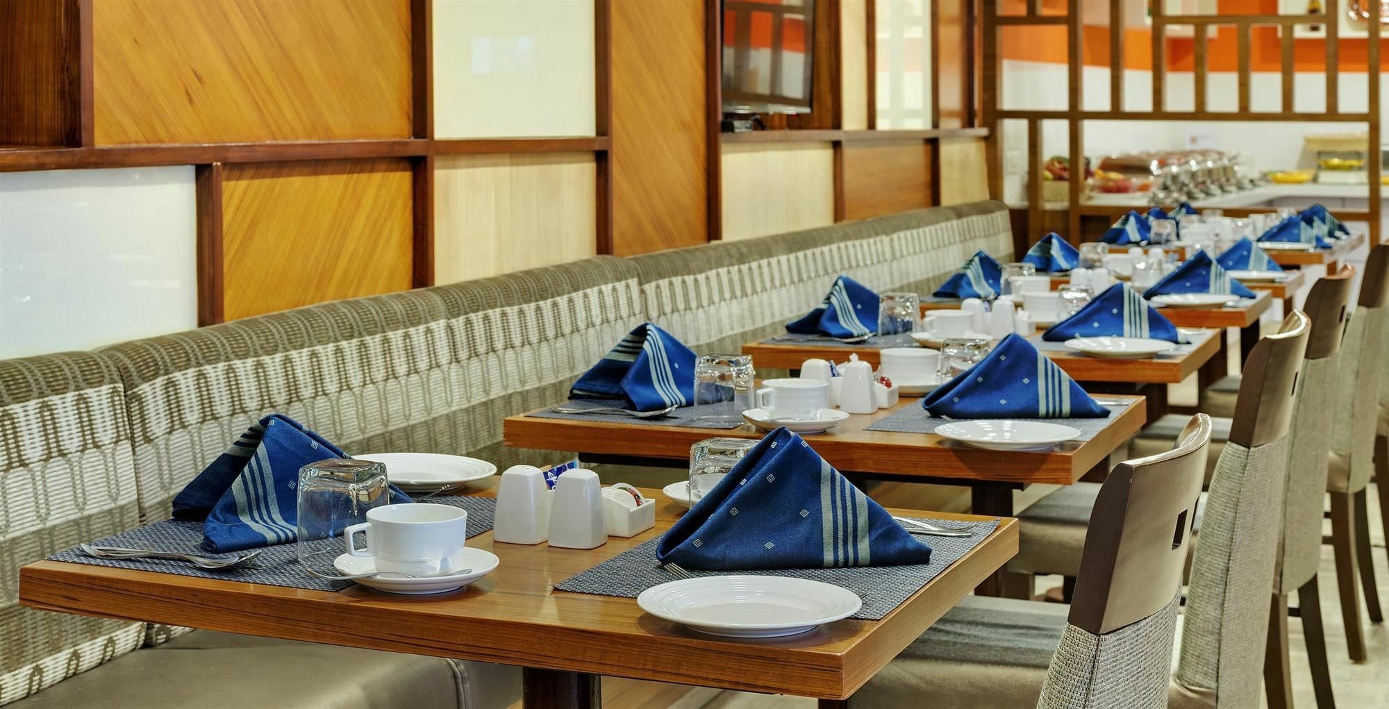Best Western Alkapuri Vadodara Exterior foto