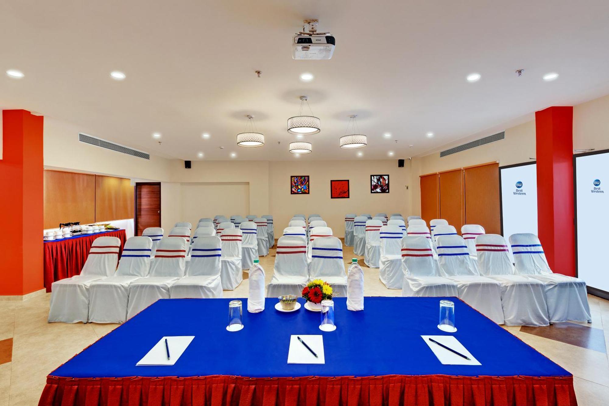 Best Western Alkapuri Vadodara Exterior foto