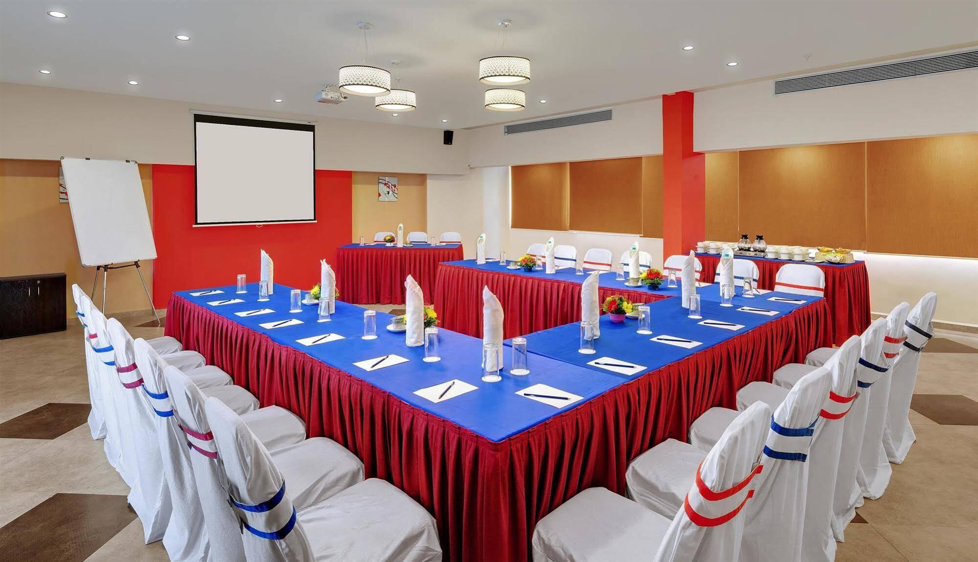 Best Western Alkapuri Vadodara Exterior foto